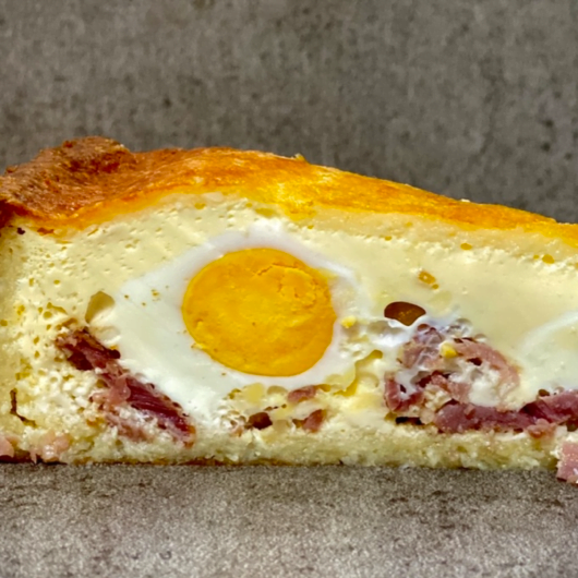BACON AND EGG PIE 