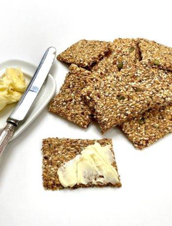 seeded crackers